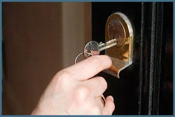 Safe Key Shop Missouri City, TX 281-907-9133 - 7-door-unlock